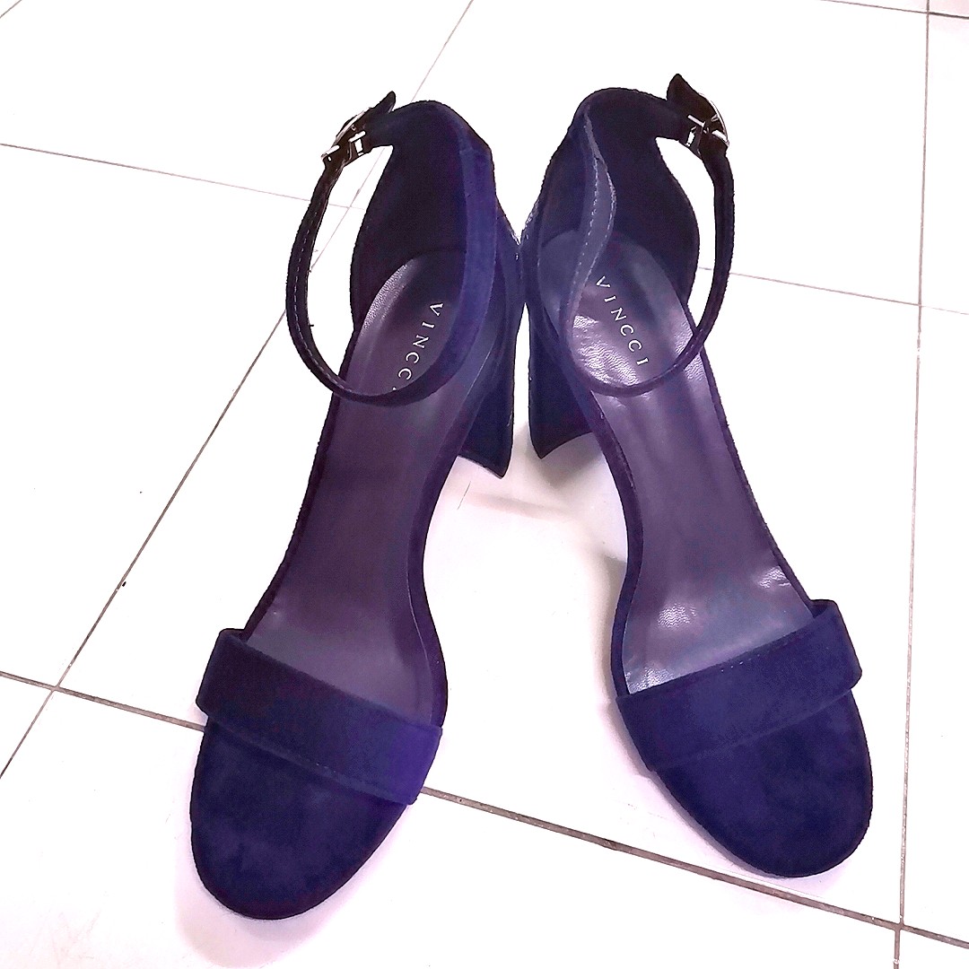 navy blue stiletto heels
