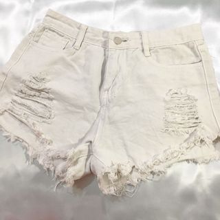 (Category: ) located in . Submitted by freyaph (Listing ID 1046889778, Image 1). Description: .