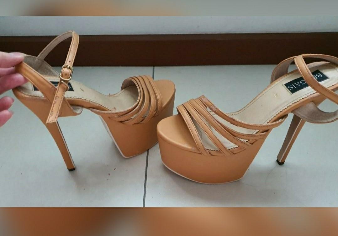 Bragais discount shoes store
