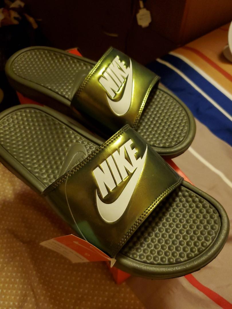 original nike flip flops