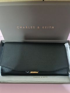 (Category: ) located in . Submitted by clover_closet (Listing ID 1047012062, Image 1). Description: .