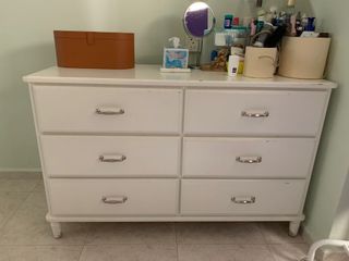 (Category: ) located in . Submitted by mesantid (Listing ID 1046994382, Image 1). Description: .