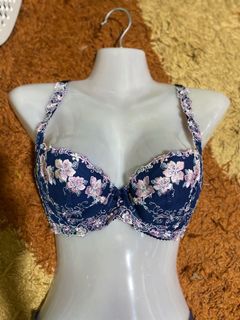 (Category: ) located in . Submitted by sushishops (Listing ID 1047087949, Image 1). Description: .
