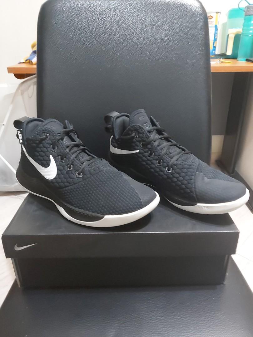 Black White Nike Basketball Shoes 