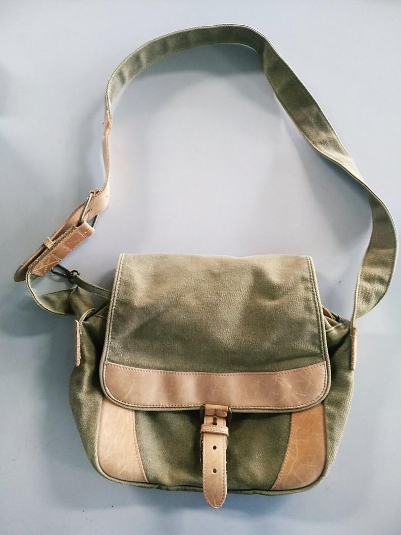 Ll bean leather sling bag store
