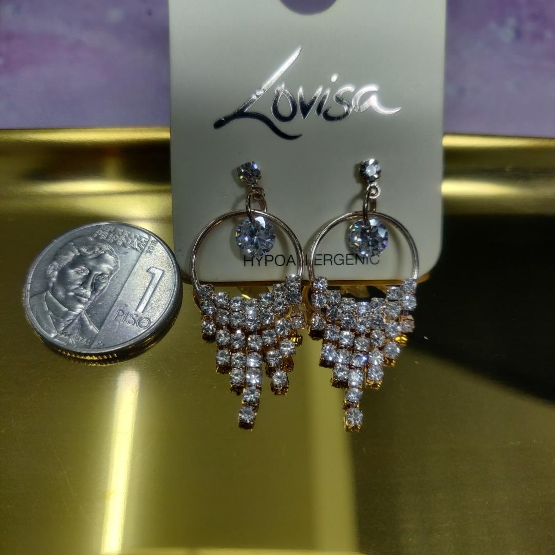 Chandelier store earrings lovisa