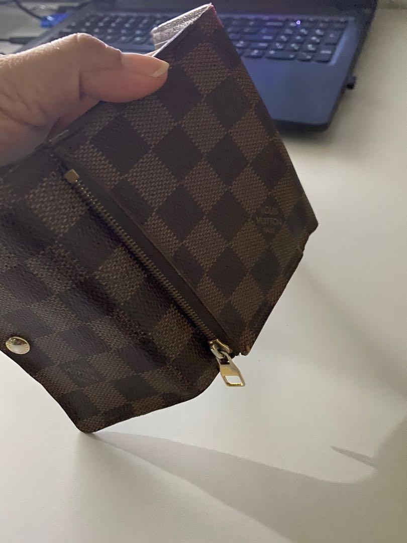 LV Wallet Box 📦 with Dustbag, Women's Fashion, Bags & Wallets, Purses &  Pouches on Carousell