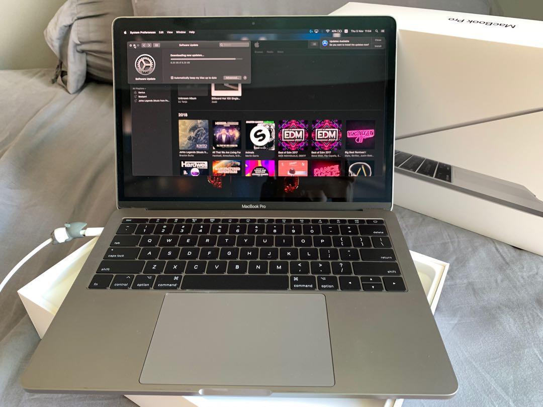 MacBook Pro 13 A1708  8GB Ram 256GB SSD, Computers & Tech, Laptops &  Notebooks on Carousell