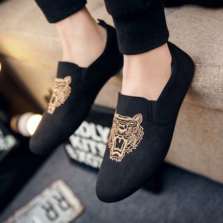 pavers sale mens slippers