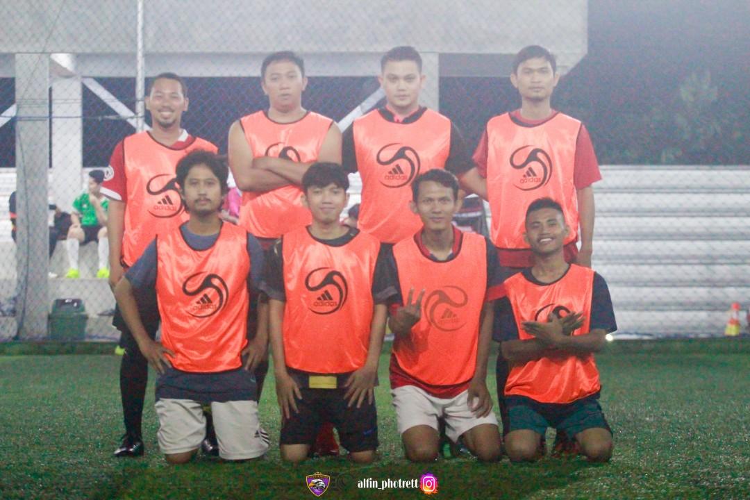 Minisoccer di gading serpong, Komunitas di Carousell