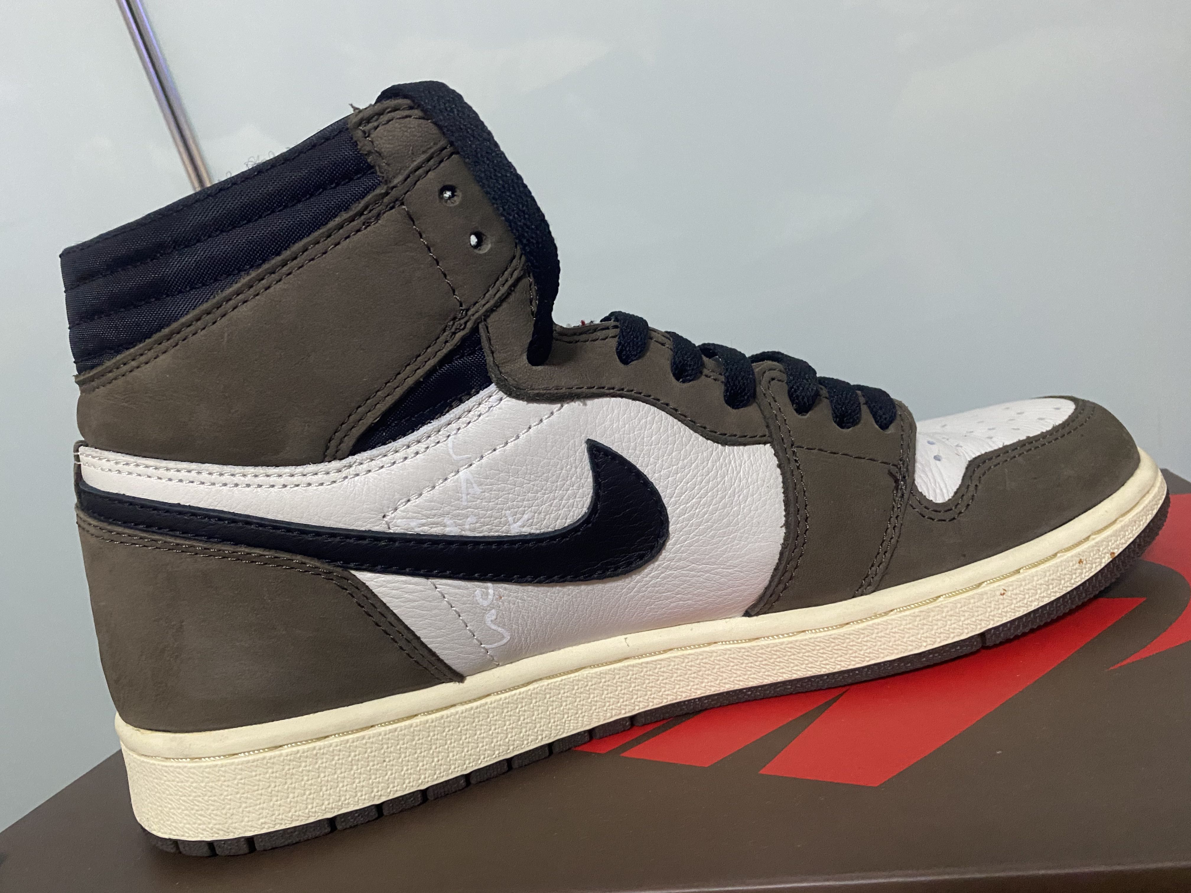 Nike Air Jordan 1 High OG TS SP, 男裝, 鞋, 波鞋- Carousell