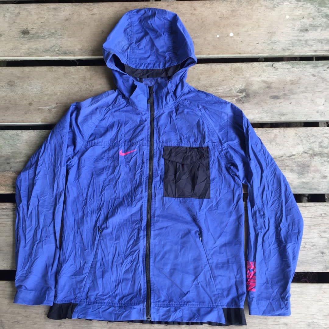 Pink and blue nike windbreaker online