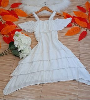 (Category: ) located in . Submitted by chic.ootd (Listing ID 1047008563, Image 1). Description: .