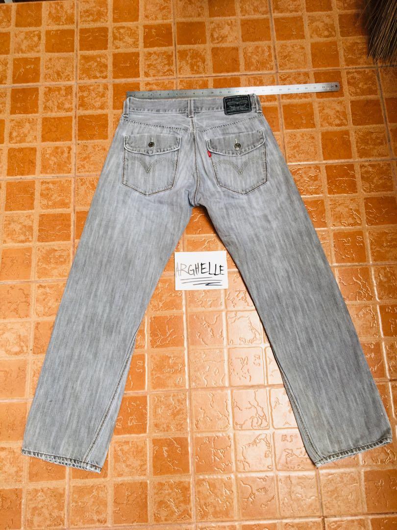Original Levi's 514 Faux Flap Pockets Gray washed, Men's Fashion, Bottoms,  Jeans on Carousell