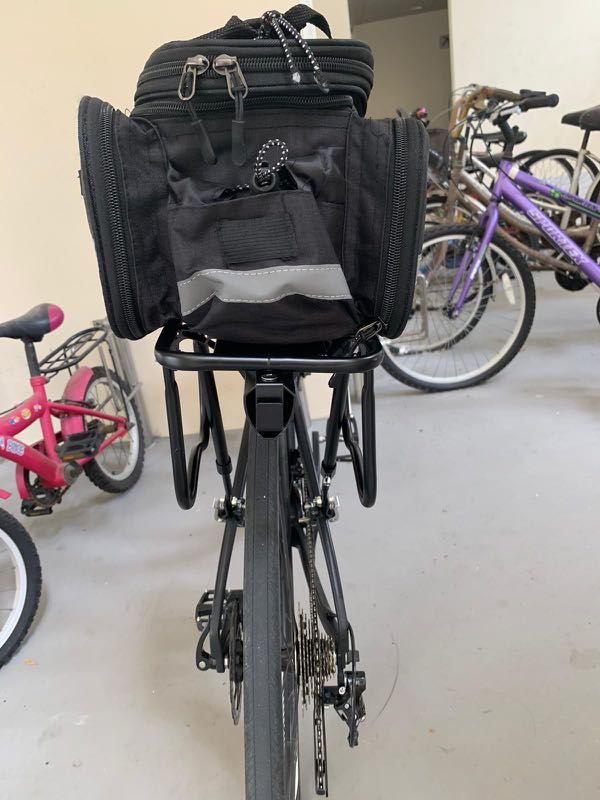 Quick Release Pannier Rack and Bag, Sports Equipment, Bicycles & Parts