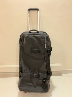 (Category: ) located in . Submitted by z.quek (Listing ID 1046920311, Image 1). Description: .