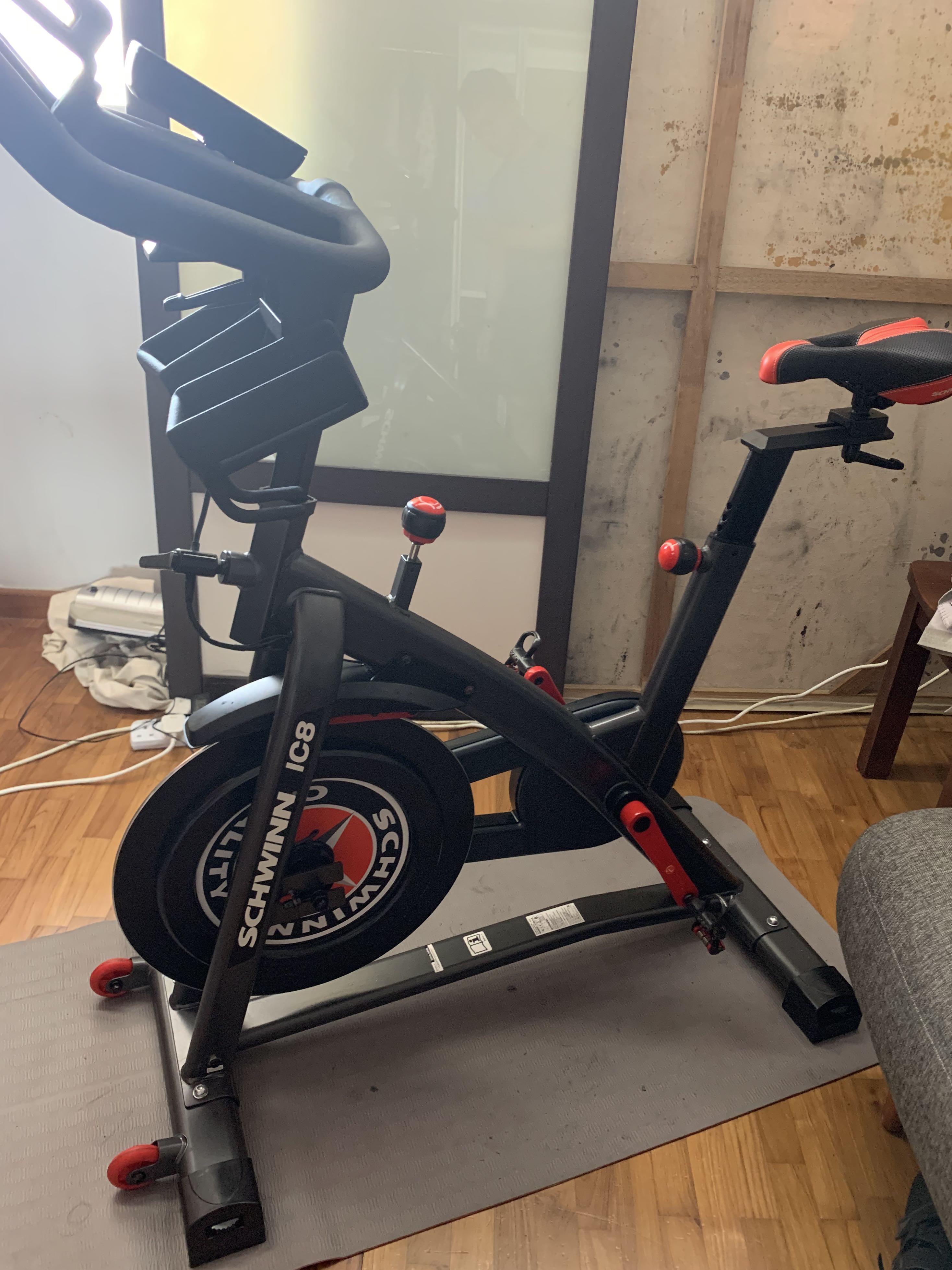 schwinn spinning ic8