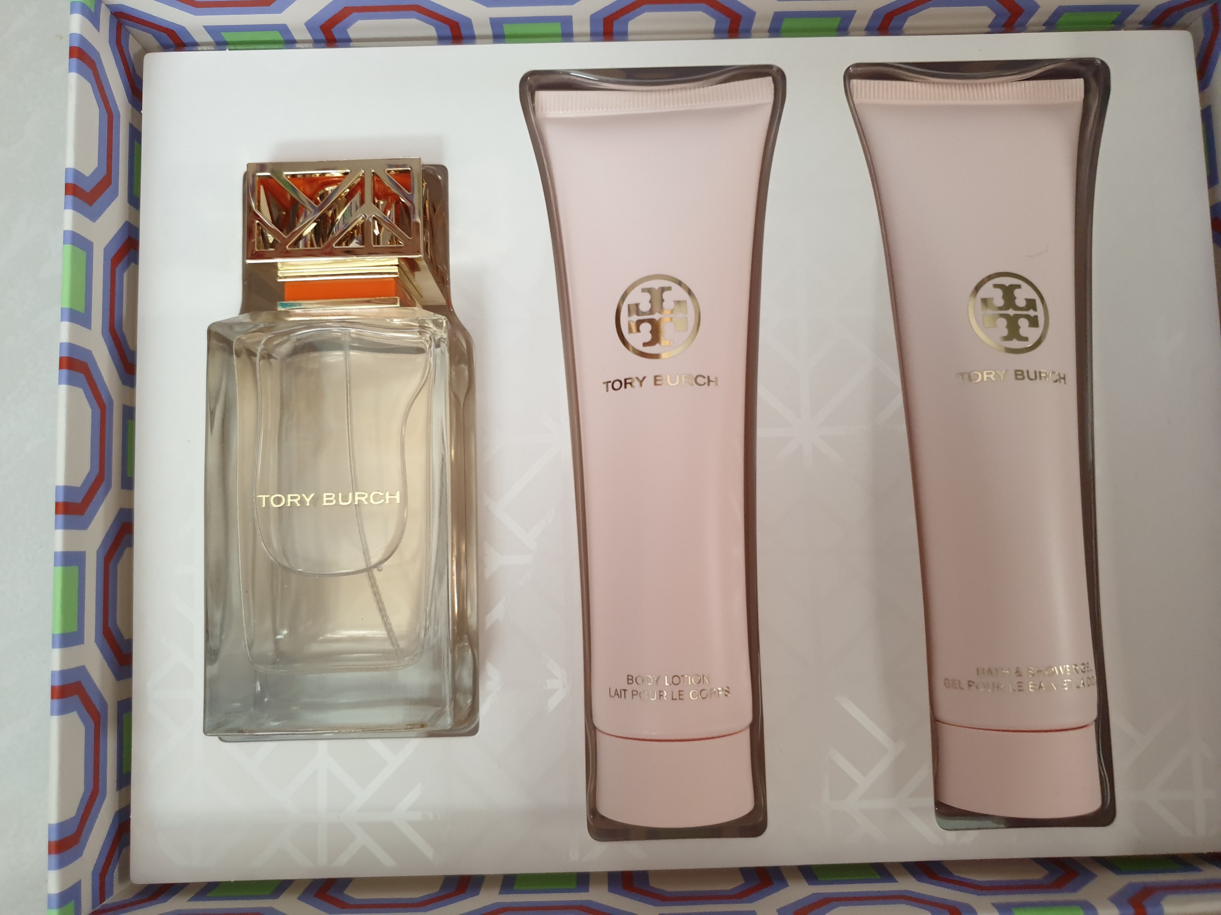 Tory Burch Signature Perfume 3pcs gift set, Beauty & Personal Care,  Fragrance & Deodorants on Carousell