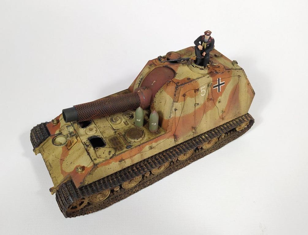 BAR (Bear) Grille 30-30.5cm (Grw) L/16 Morser 1/35 Trumpeter