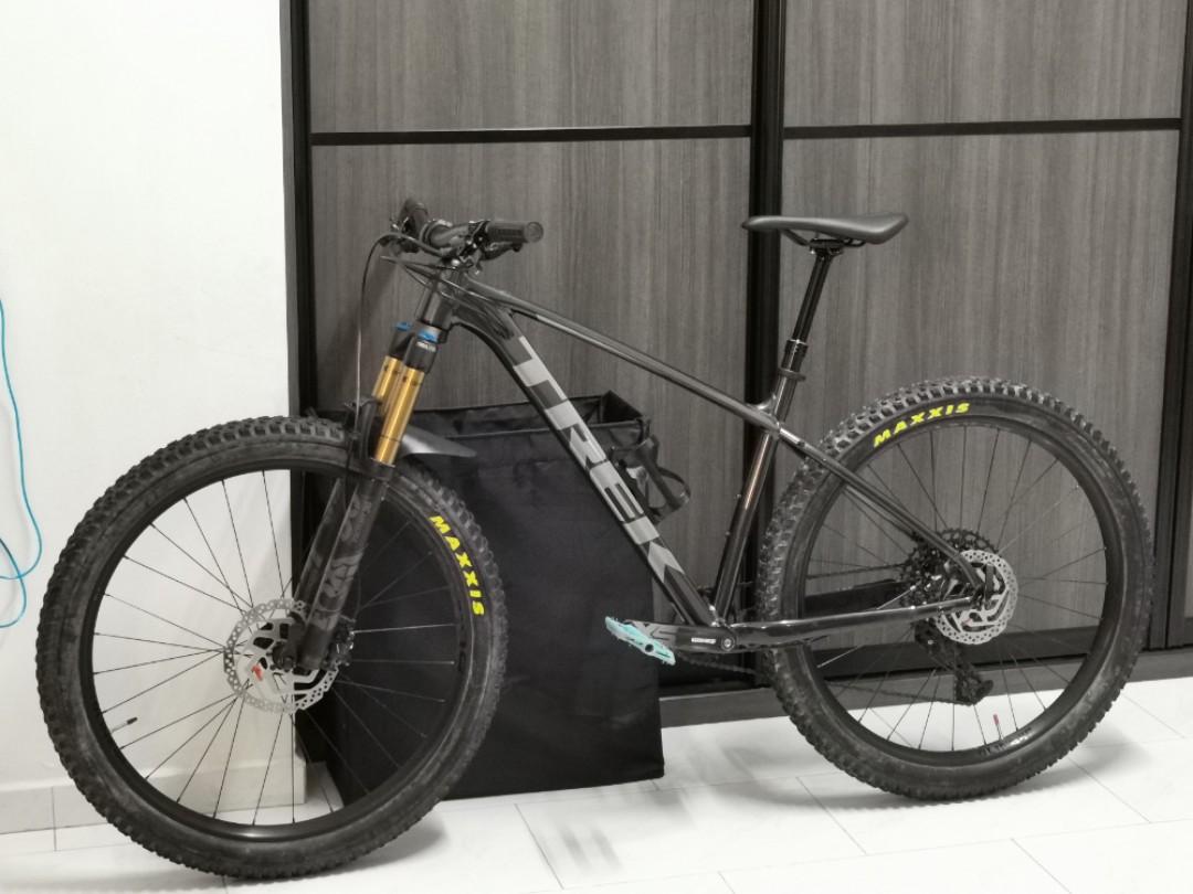 trek hardtail trail bike