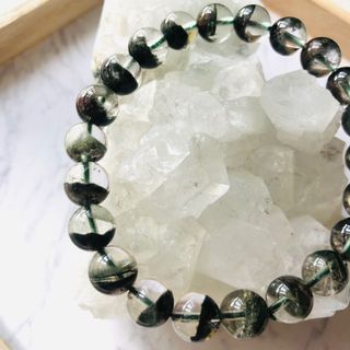 （分類：）位於 。 由 purify.crystal 提交（商品編號 1047183516，圖片 1）。簡介： 。