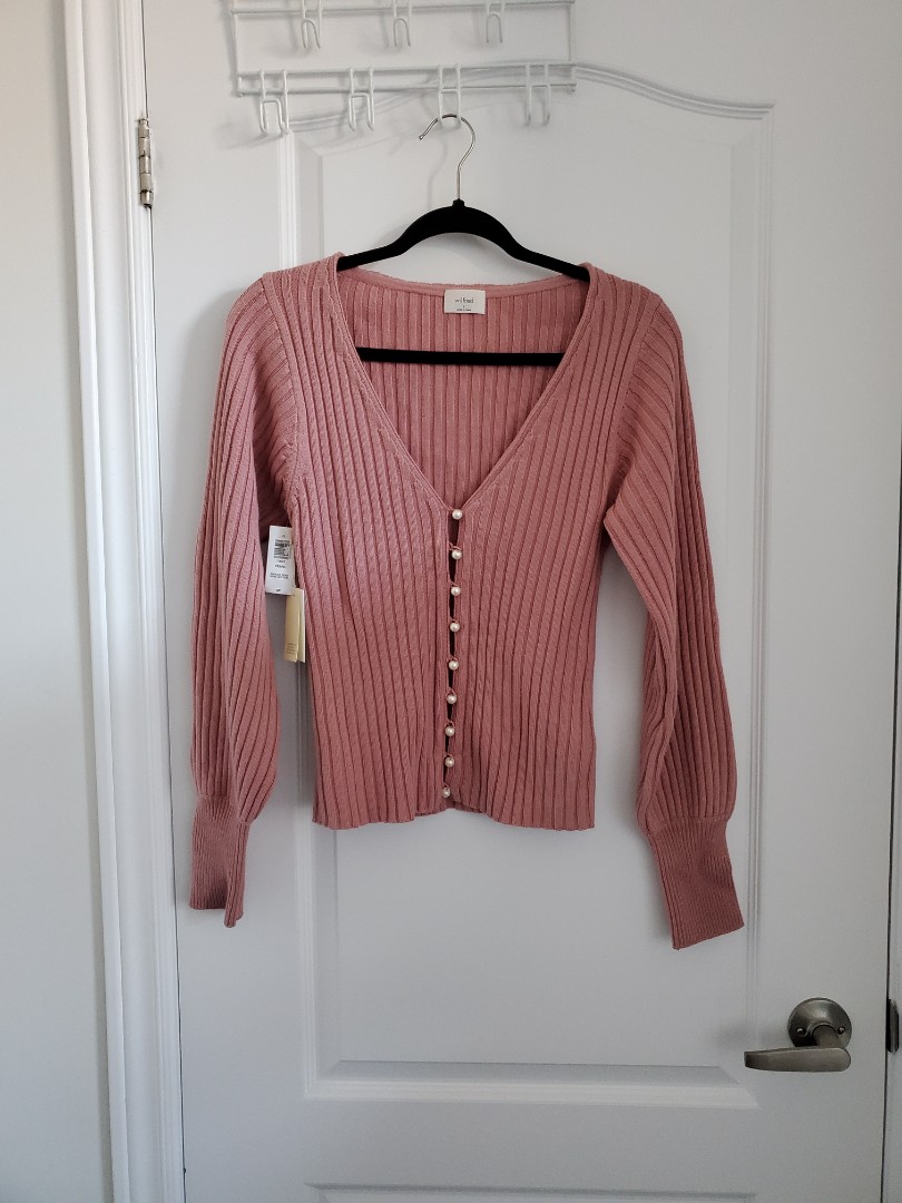 BNWT Aritzia Wilfred Pearl Cardigan 