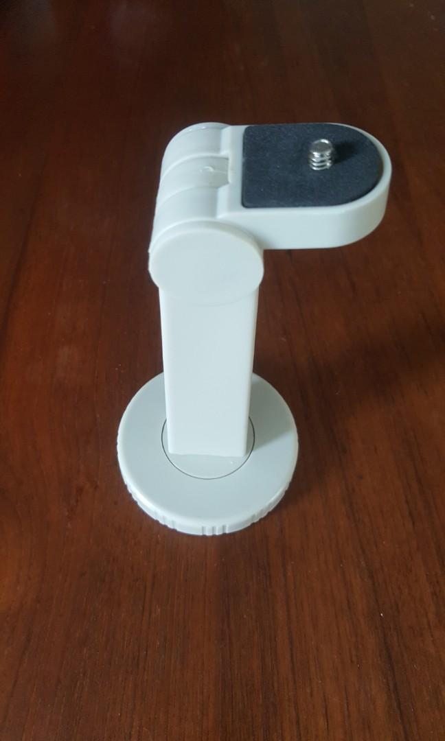 CCTV Camera Bracket (Category: Everything Else) located in Singapore. Submitted by ricky6046 (Listing ID 1047171979, Image 1). Description: .
