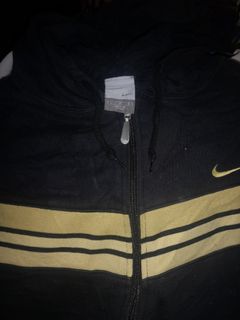 (Category: ) located in . Submitted by bropest98 (Listing ID 1047155573, Image 1). Description: .