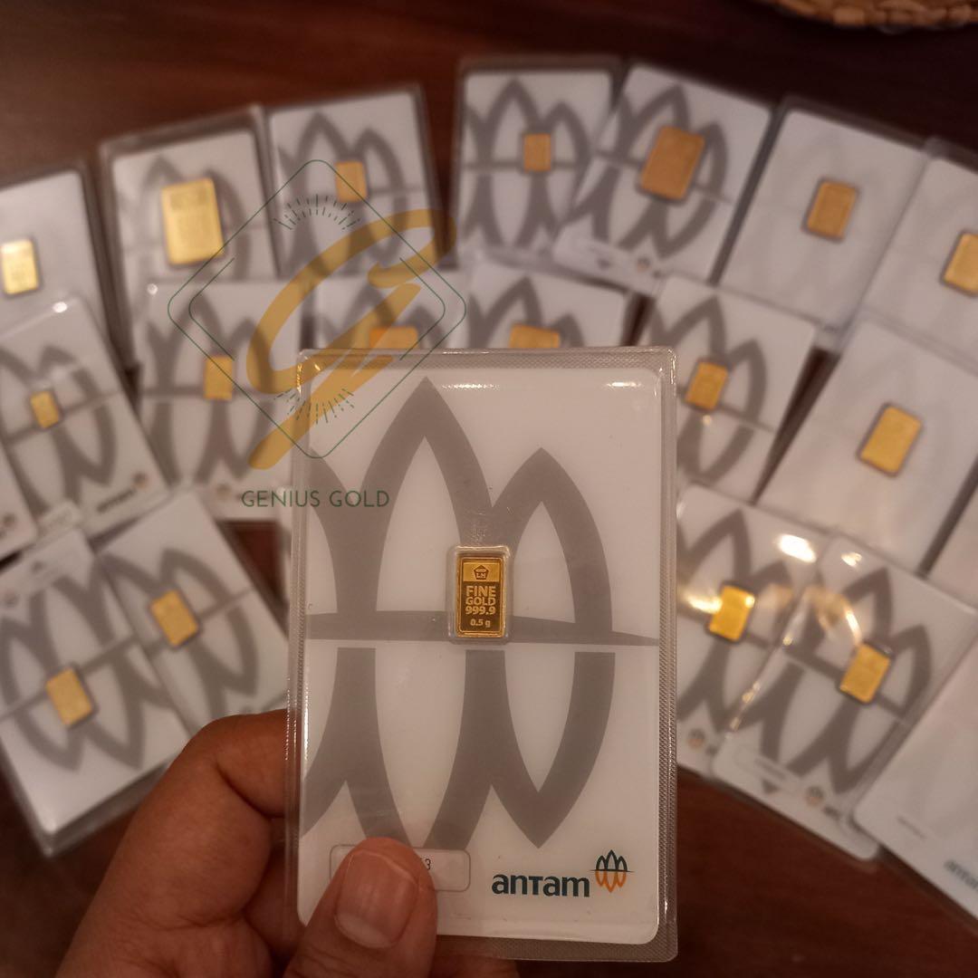 Emas Antam Logam Mulia 0,5 Gram (Kategori: Aksesoris) berada di Jakarta Timur. Dikirim oleh ivanayessica (ID iklan 1047221562, Gambar 2). Deskripsi: ✨LM Antam Certieye✨ . Cetakan tahun 2020 limited stock, fast move item. . SERTIFIKAT tertera di belakang kemasan PRESS, Setiap LM yang dijual sudah kami periksa keasliannya dan di JAMIN ASLI 100%, Emas Murni Antam 24 karat. . Saat membeli, saya akan kirimkan video pengecekan keaslian emas . Untuk cek
