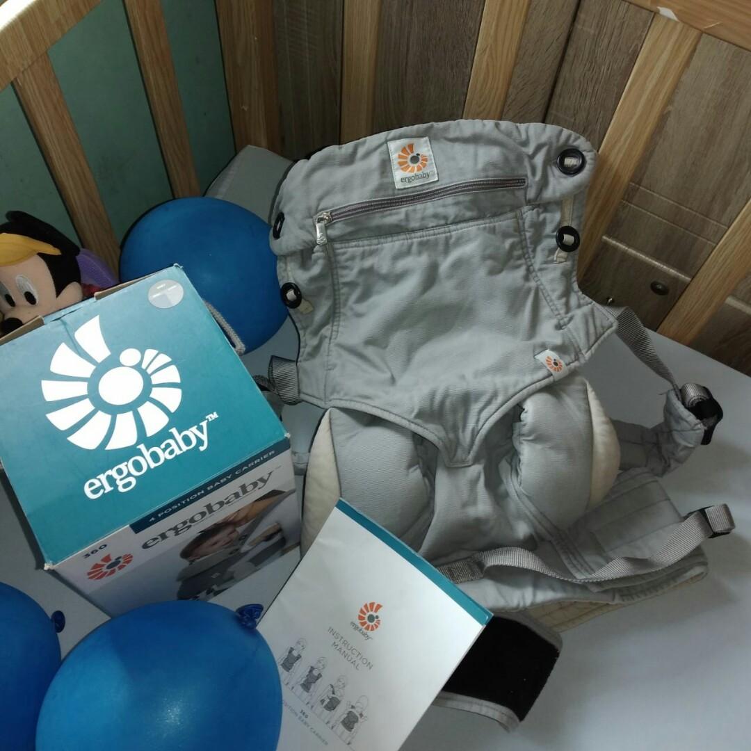 Ergobaby 360 Carrier 4 Position Mode Original (Category: Carriers & Slings) located in Quezon City. Submitted by declutteringexcess (Listing ID 1047228909, Image 1). Description: 100% ORIGINAL Ergobaby360 Excellent Condition with BOX & MANUAL High Quality and Durable unlike the immitation Bought in Baby Company price: 10,500 Seldom used. SF:c/o buyer.