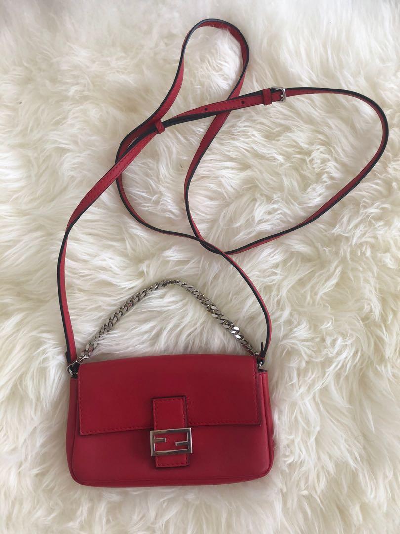 Túi Fendi Baguette Nappa Red leather bag - Centimet.vn