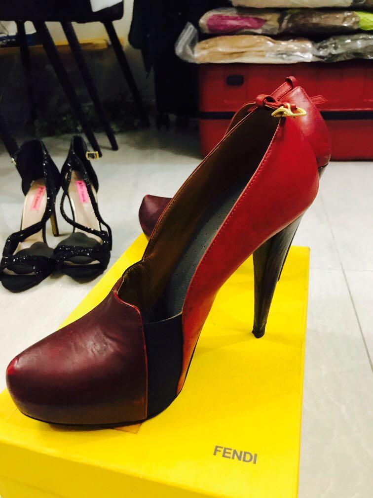 Fendi hot sale red heels