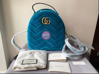 (Category: ) located in . Submitted by GoodsandGlamour (Listing ID 1047172972, Image 1). Description: .