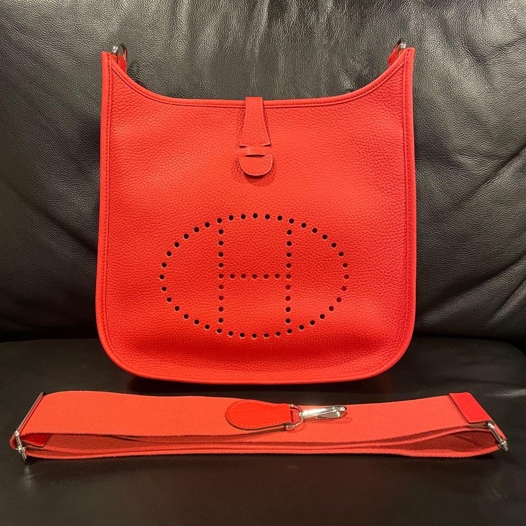 Hermes Evelyne III 29 bag, Luxury, Bags & Wallets on Carousell