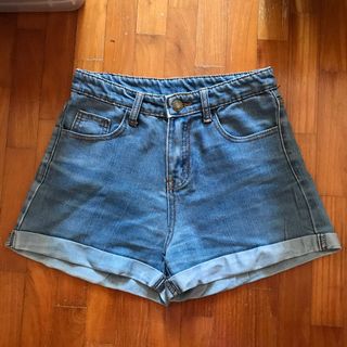 (Category: ) located in . Submitted by ms_dainty (Listing ID 1047149917, Image 1). Description: .