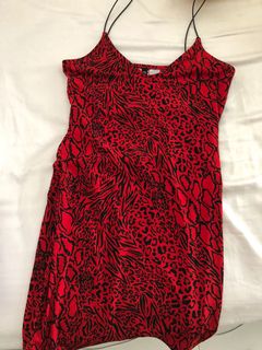 (Category: ) located in . Submitted by melsellspreloved (Listing ID 1047220280, Image 1). Description: .