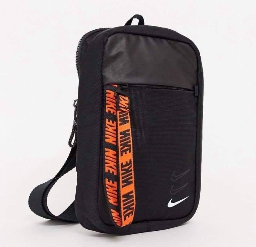 nike body bag