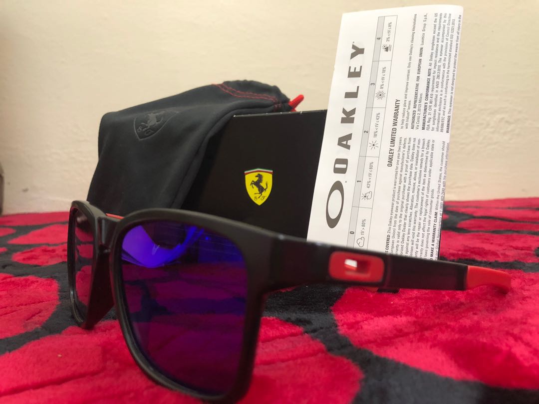 Oakley outlet catalyst ferrari