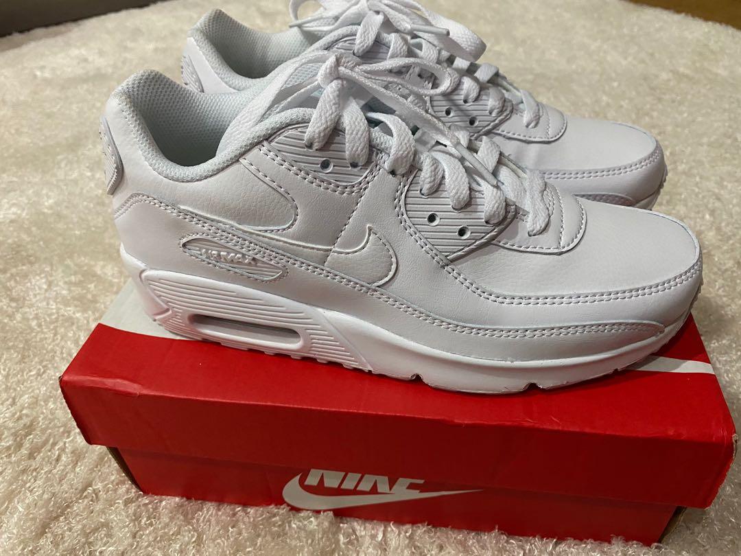 Nike air max store 90 white mono
