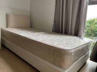 (Category: ) located in . Submitted by eunjibee (Listing ID 1047164977, Image 1). Description: .