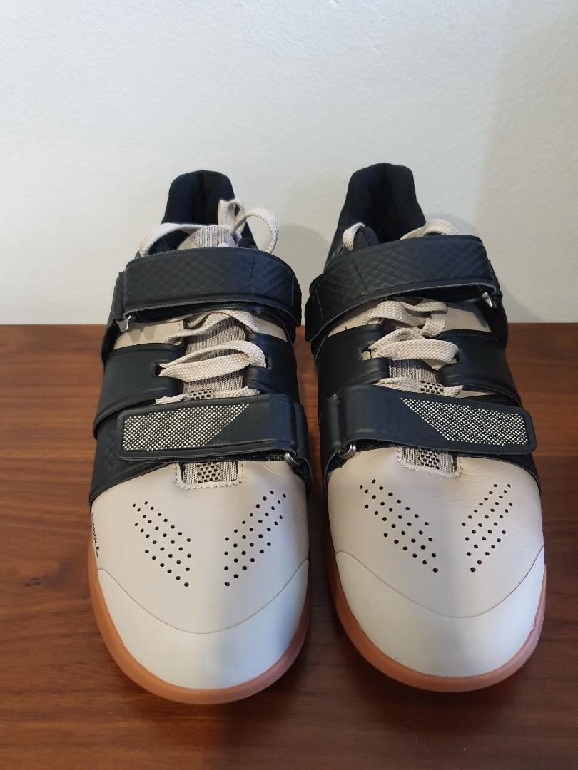 Reebok wit on sale legacy lifter