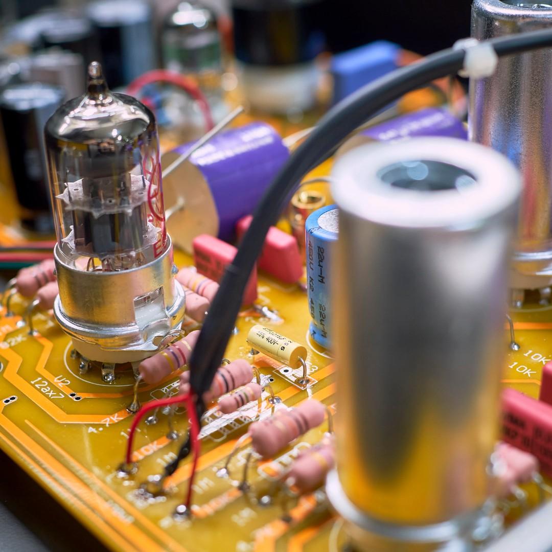 Reisong QAQ6 12AX7 Tritube Preamplifier Modded & Upgraded 4 Ins 2 Outs