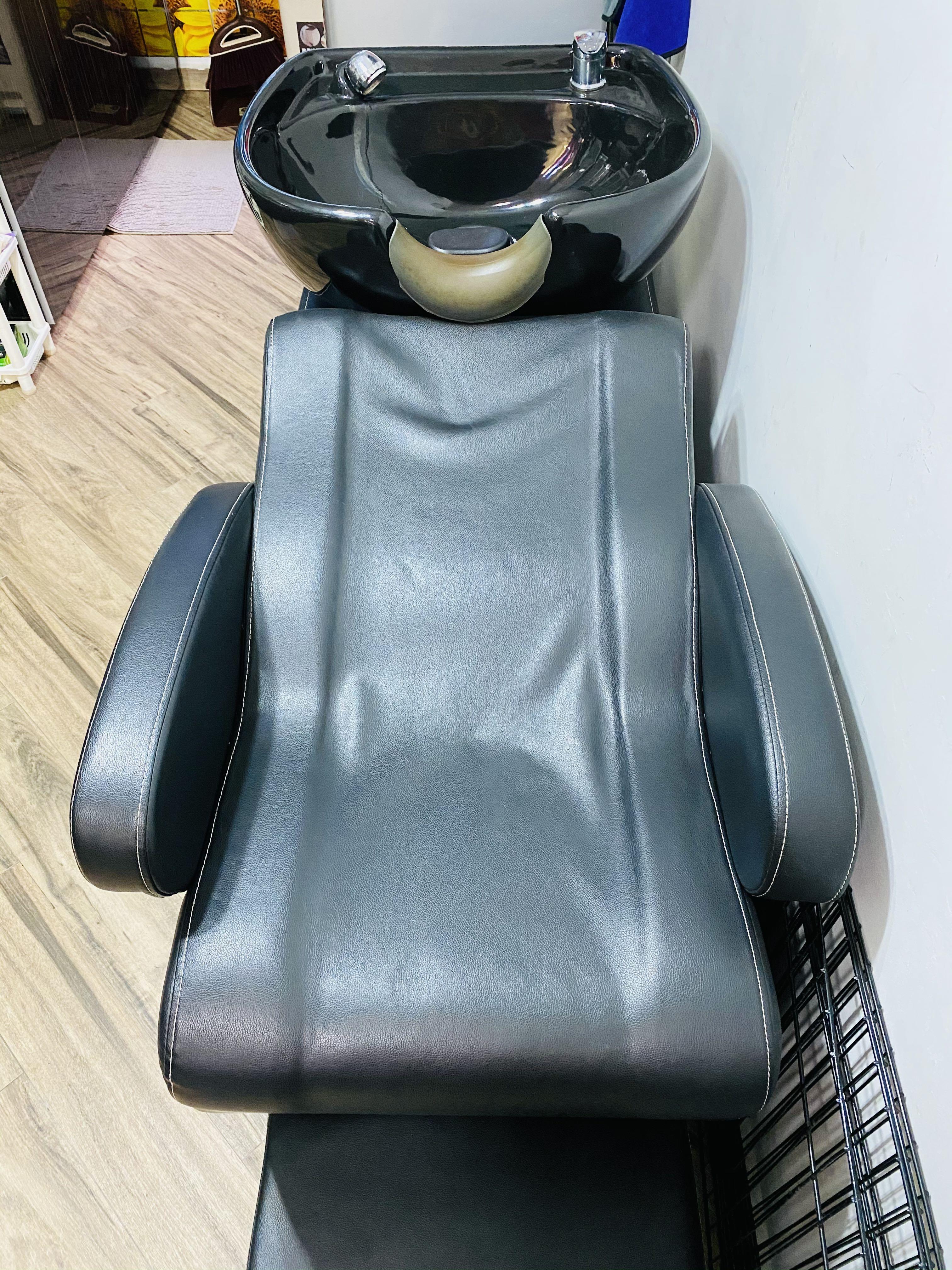 Hair wash chair second hand clearance