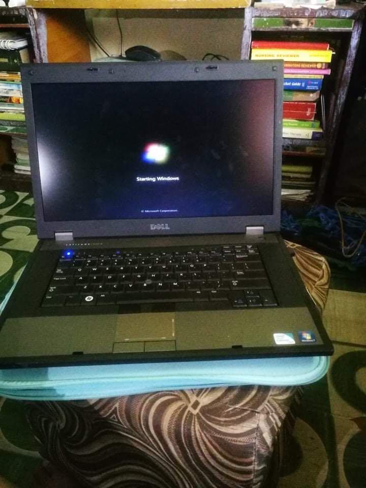 Second Hand Laptop (Category: Laptops & Notebooks) located in Navotas City. Submitted by jcolds (Listing ID 1047184120, Image 3). Description: Please see pictures for details. Good for personal use typing, facebook and youtube. Storage: 150GB.