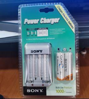 SONY Compact Charger With 2pcs AA Rechargeable Batteries