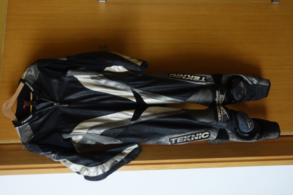 Teknic One piece Racing Suit, Motorcycles, Motorcycle Apparel on Carousell