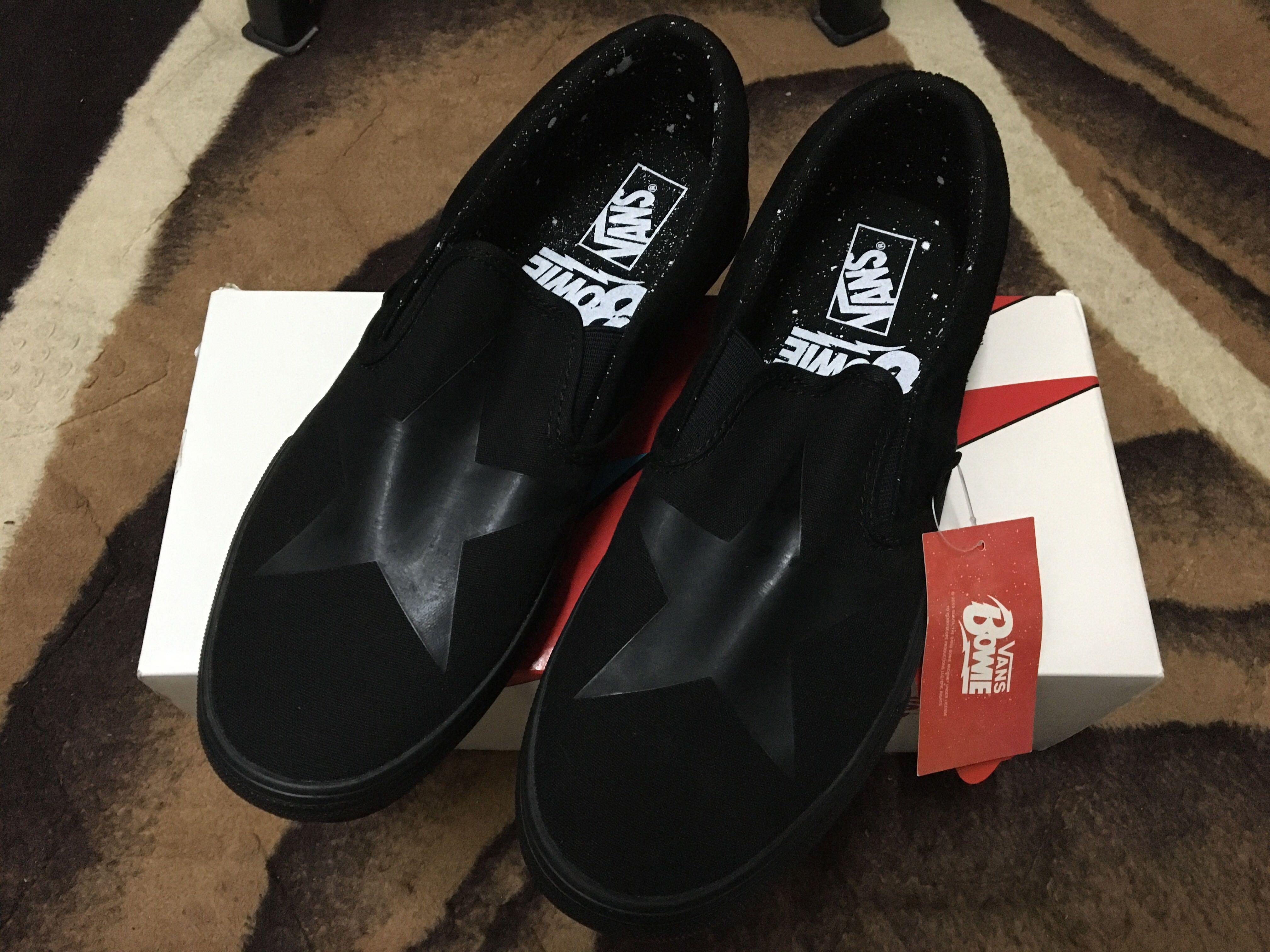 harga vans x david bowie