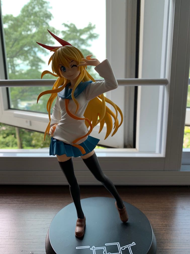 Nisekoi shop action figure