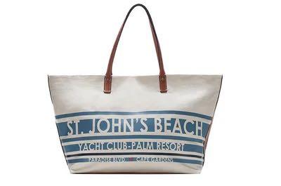 *SALE* ZARA BASIC Canvas large tote / Weekend beach bag (from Php2,400) (Category: Beach Bags) located in Makati City. Submitted by closetsquad (Listing ID 1047334182, Image 1). Description: 🏝 Zara large capacity tote bag 🏝Bought a couple of years ago for $50; used 3x for a beach trip only 🏝Flaws: minimal leather tears; signs of usage, still looks great! 🏝Comes with small pouch 🌸 Discounts if buying 2 or more items ONLY! 💸 MOP: BPI / BDO / 