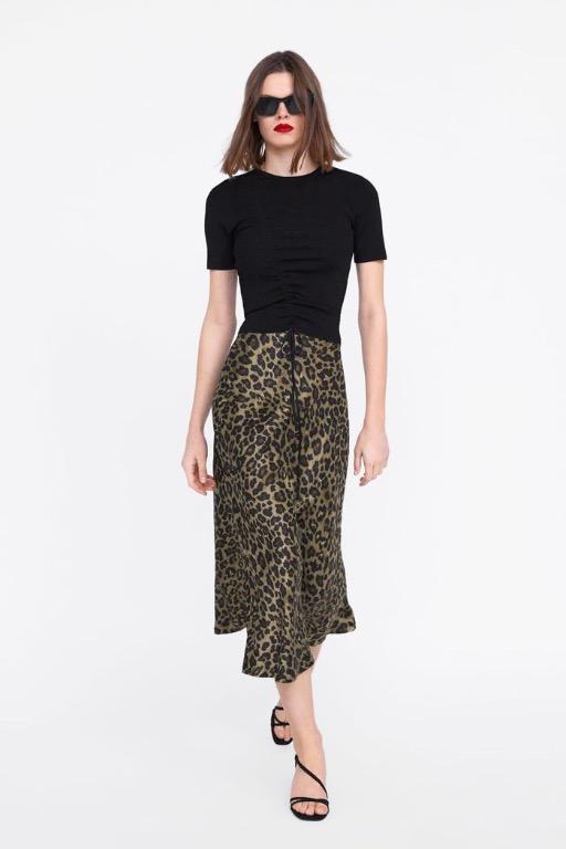 Jupe satin sales leopard zara